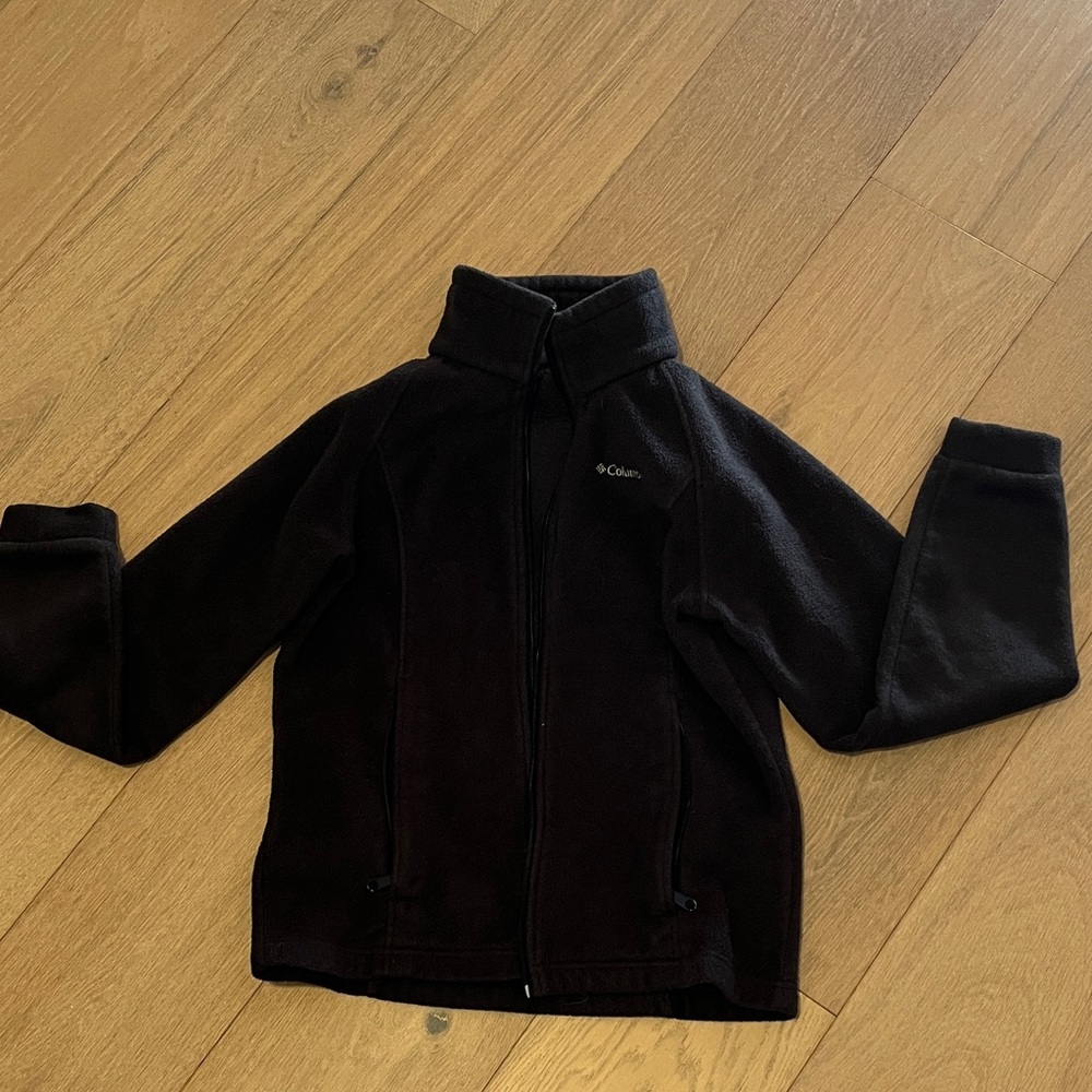 Columbia Black Fleece Puffer Jacket